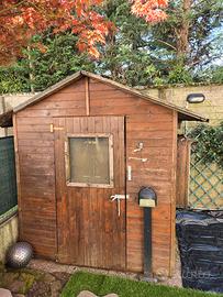 Casetta in legno da guardino