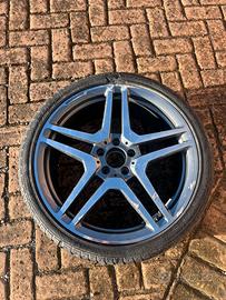 Cerchio Mercedes Amg Classe C 255/35 ZR20