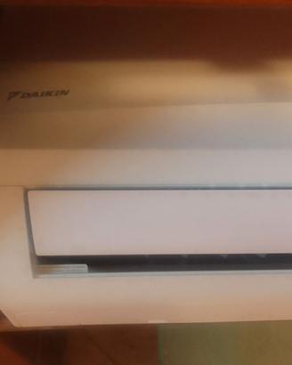 Parte interna condizionatore Daikin