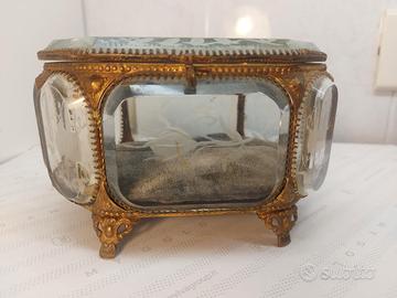 Portagioie francese in vetro bisellato