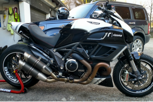 Ducati Diavel Special by Rizoma