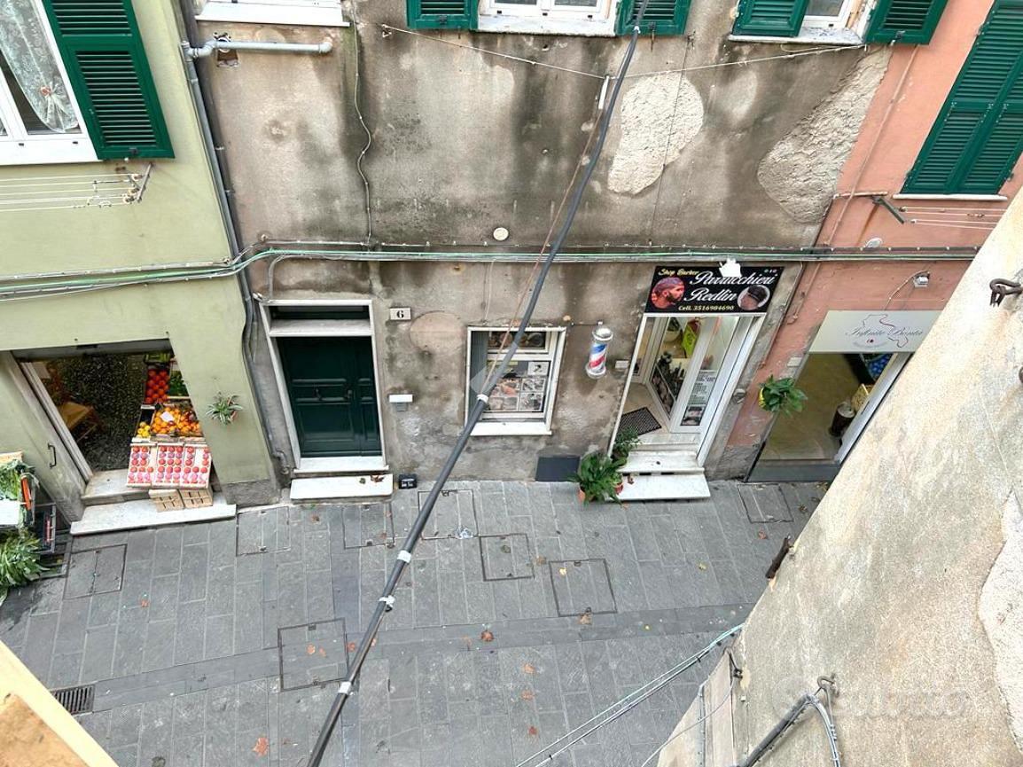 2 LOCALI A GENOVA - Vista 5