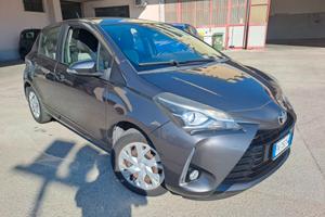 Toyota Yaris 1.0 5 porte Lounge