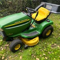 Trattorino tagliaera john Deere lt 133