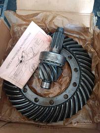 PIGNONE E CORONA IVECO 65.12 ANNO 91