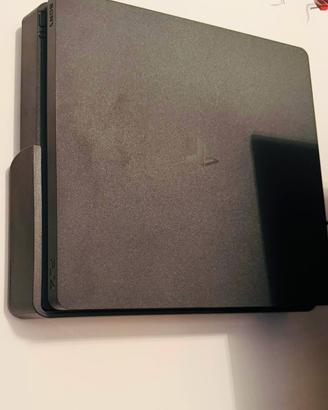 PlayStation 4 Slim