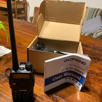 Due Radio ricetrasmittente/walkie talkie BAOFENG