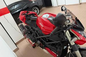 Ducati Streetfhigter 1098 del 2011 Permuto