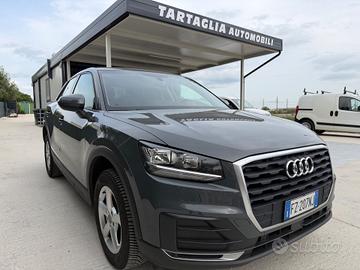 Audi Q2 30 TDI S tronic Identity Black