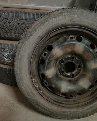 Cerchioni in ferro 15" 5 fori