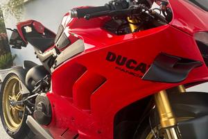 Ducati Panigale v4s