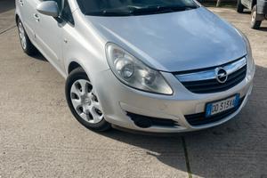 Opel corsa 1.2 benzina