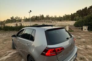 Golf 7.5 tetto panoramico aprile