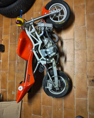 Minimoto sportiva da competizione