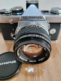 olympus om2n con 50mm f1,4 e 28mm f3,5 