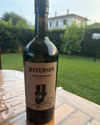 Bottiglia vuota Jefferson