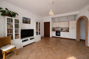 Appartamento luminoso arredato