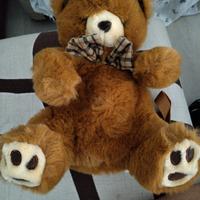 zaino orsacchiotto morbido e capiente 