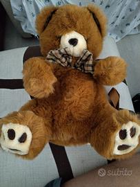 zaino orsacchiotto morbido e capiente 