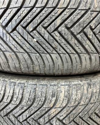 Gomme 4 stagioni R16