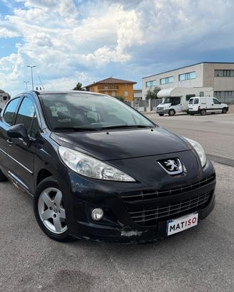Peugeot 207 1.4 HDi