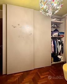 Armadio porte scorrevoli tre ante