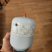 Vaso di espansione per impianto sanitario