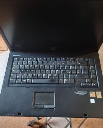 1695-PC Portatile HP Compaq 6715S