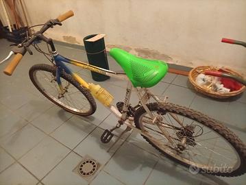 bicicletta Mountain bike 