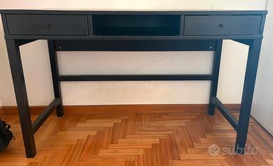 Scrivania ikea