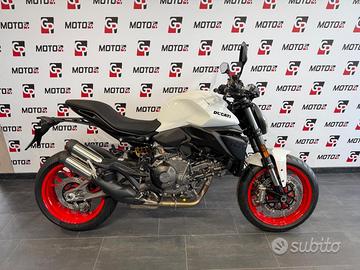 Ducati Monster V2 Plus tua da 190 al mese