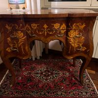 Mobile vanity in legno intarsiato con specchio
