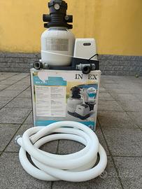 Pompa Intex da 7,9m3 l + scopa elettrica e skimmer