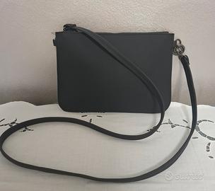 Pochette nera