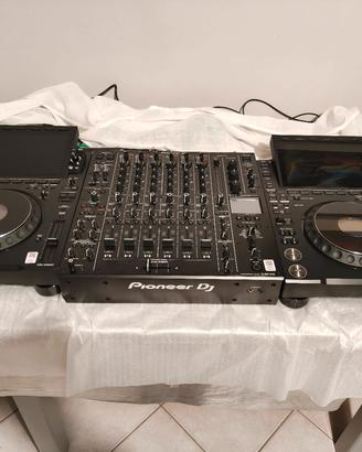 Alphatheta Cdj 3000x coppia + Pioneer Mixer DjmV10