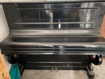 Pianoforte verticale