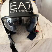 Casco Armani