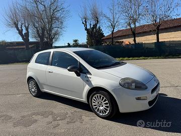 PUNTO EVO 1.4 GPL chiamare scrivere al 3928222812