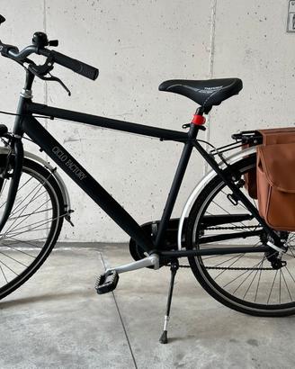Bicicletta Urbana Completa e Pratica
