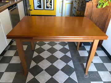 Tavolo cucina allungabile