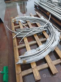 Tubi in acciaio ( aisi 304/304L) calandrati