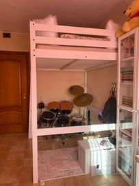 Letto matrimoniale rialzato