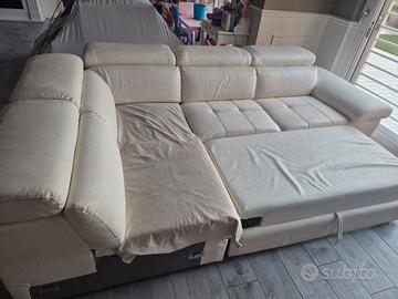 Divano angolare in ecopelle