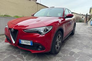 Alfa Romeo Stelvio 2.2 Turbodiesel 160 CV AT8 RWD 