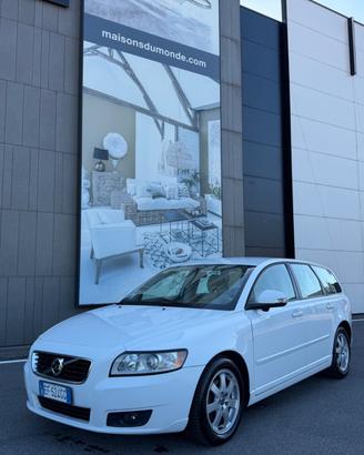 Volvo V50 D2 POLAR