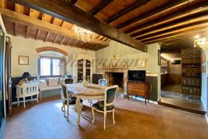 Attico / Mansarda di 198 m² con più di 5 locali a 