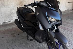 YAMAHA XMAX 300 – ANNO 2024