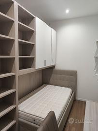 Camera singola per ragazza