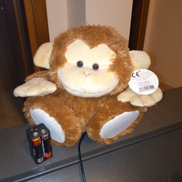 Cassa a forma di scimmia usata