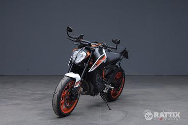 KTM 890 Duke